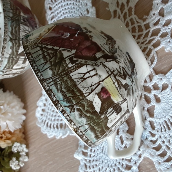Johnson Brothers England The Friendly Village Teacups 6 oz The Ice House (2) - Picture 6 of 15